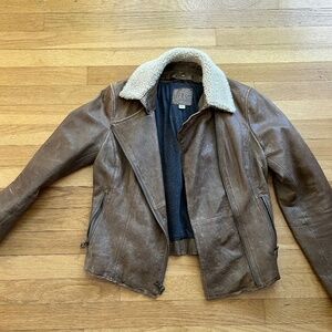Banana Republic Brown Leather Moto Jacket Women’s Small Shearling Collar